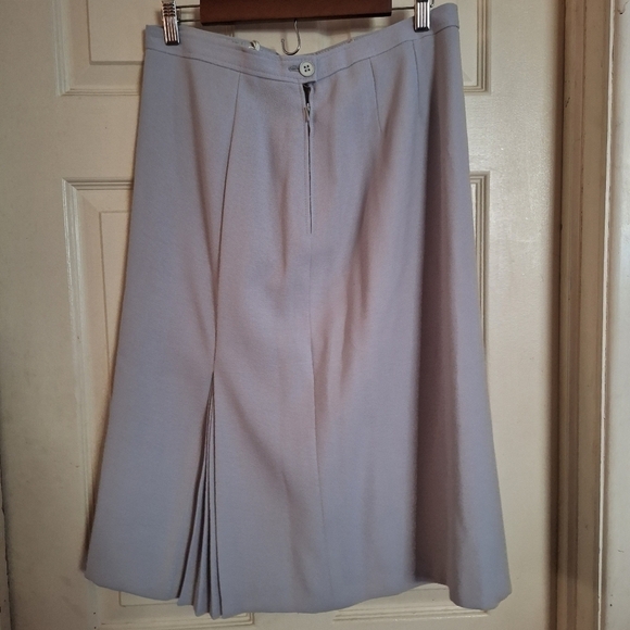 La-rigi two-piece skirt suit size 44 - Picture 10 of 13